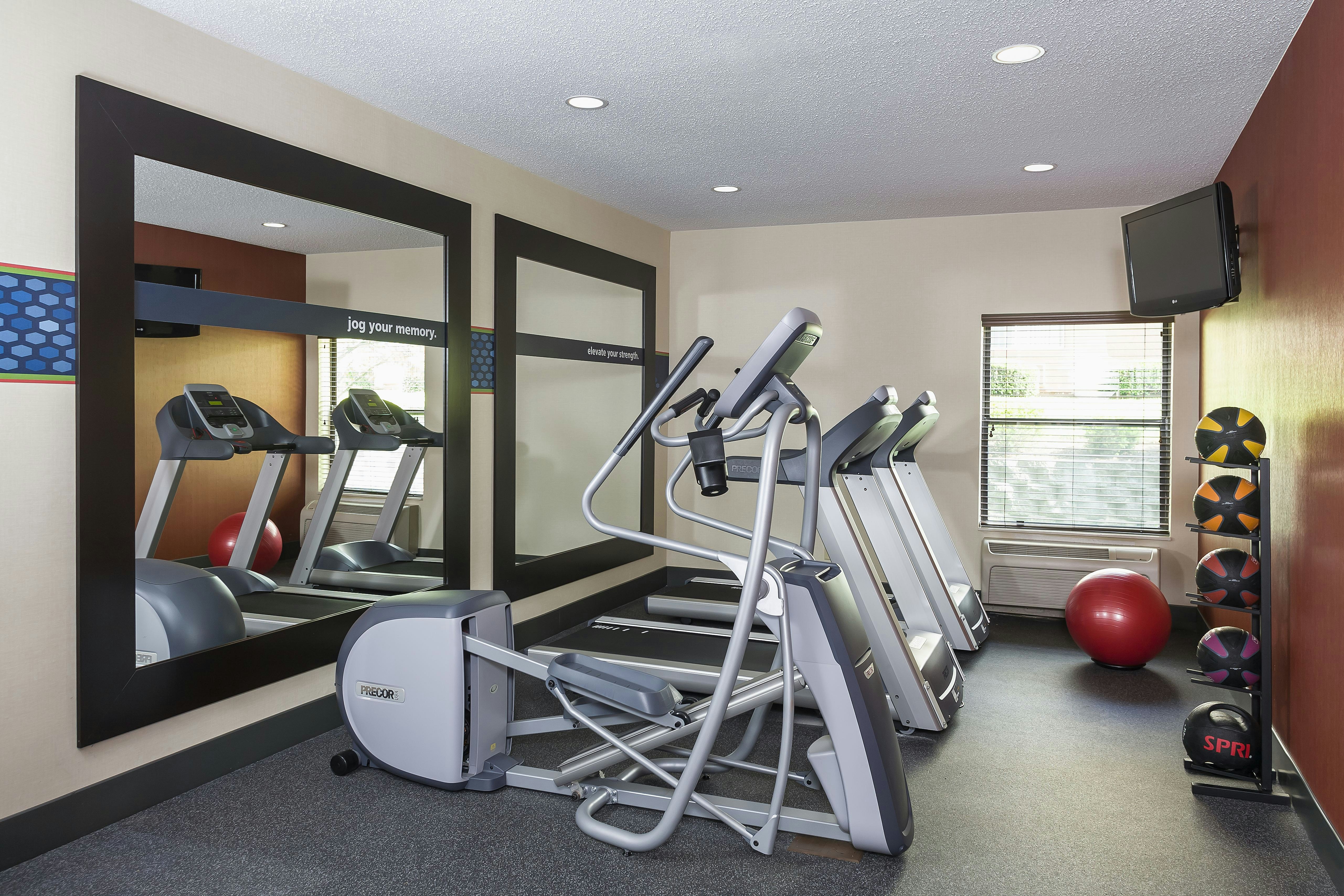 Hampton Inn Ontario/Mansfield 15/27