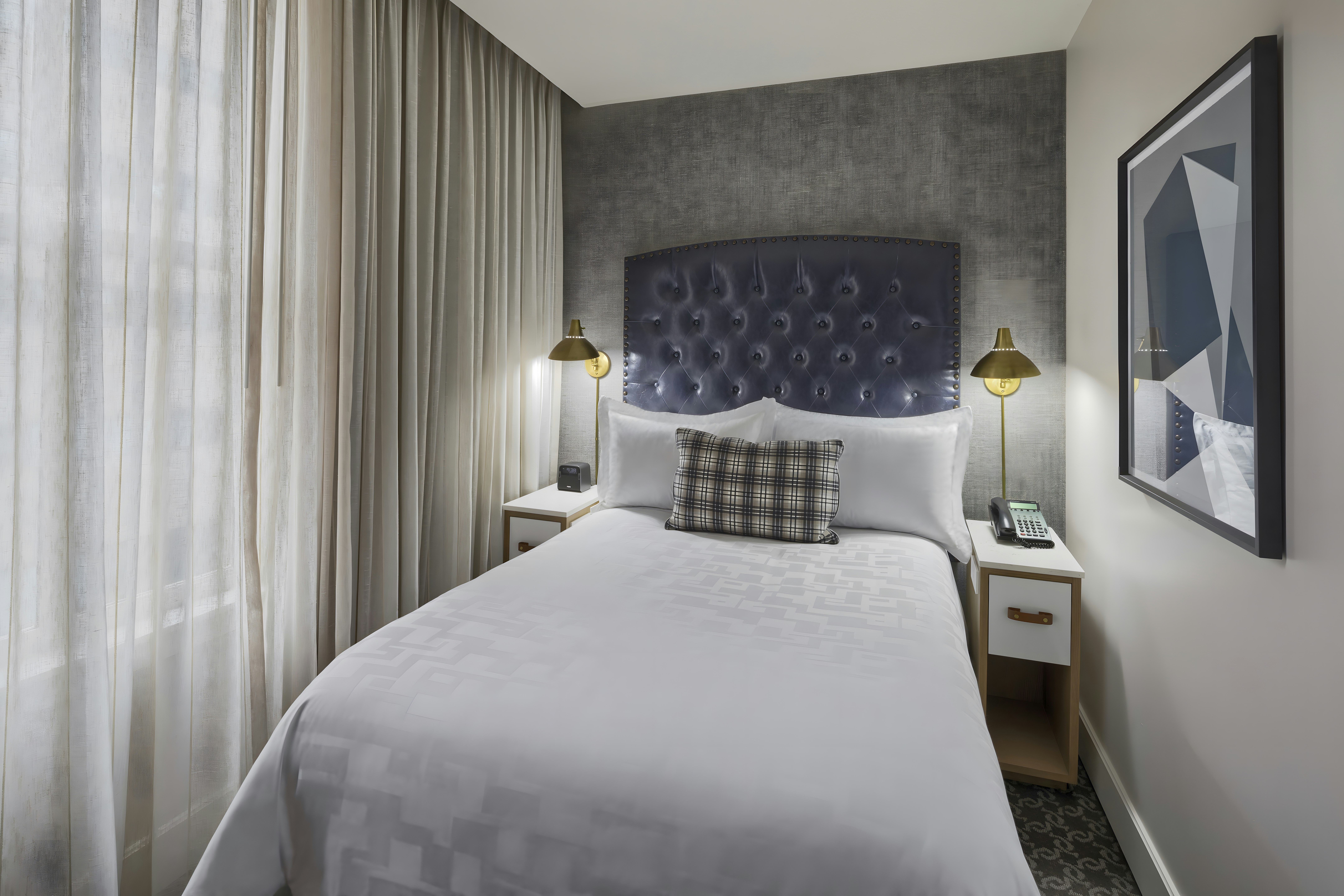 Hotel Teatro 12/75