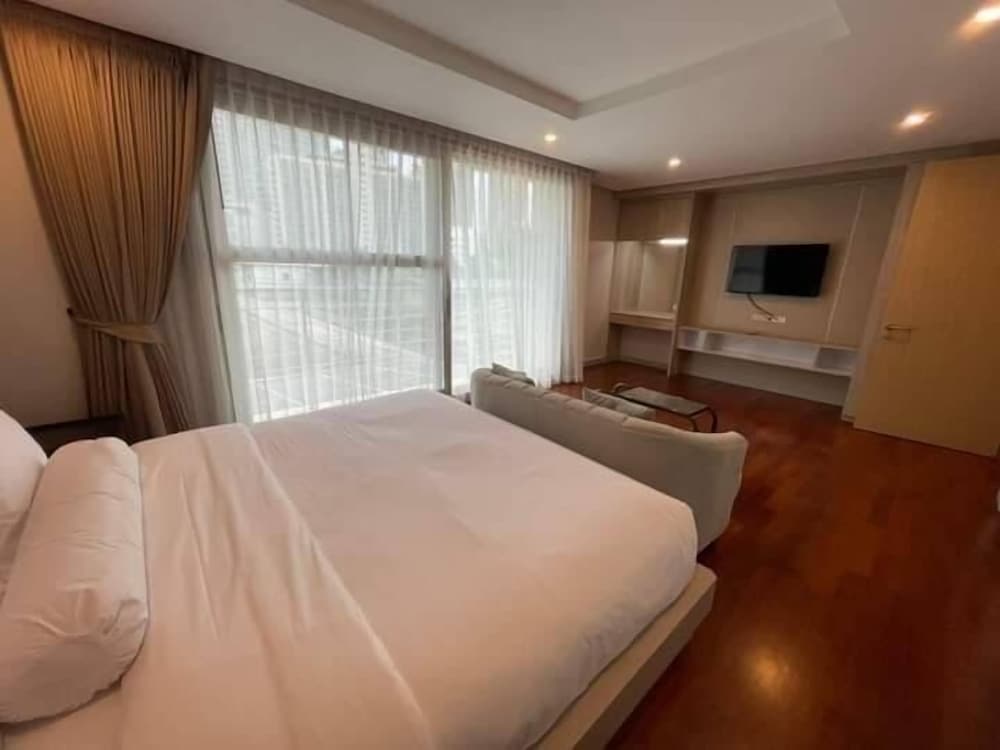 1 BEDROOM, APARTMENT