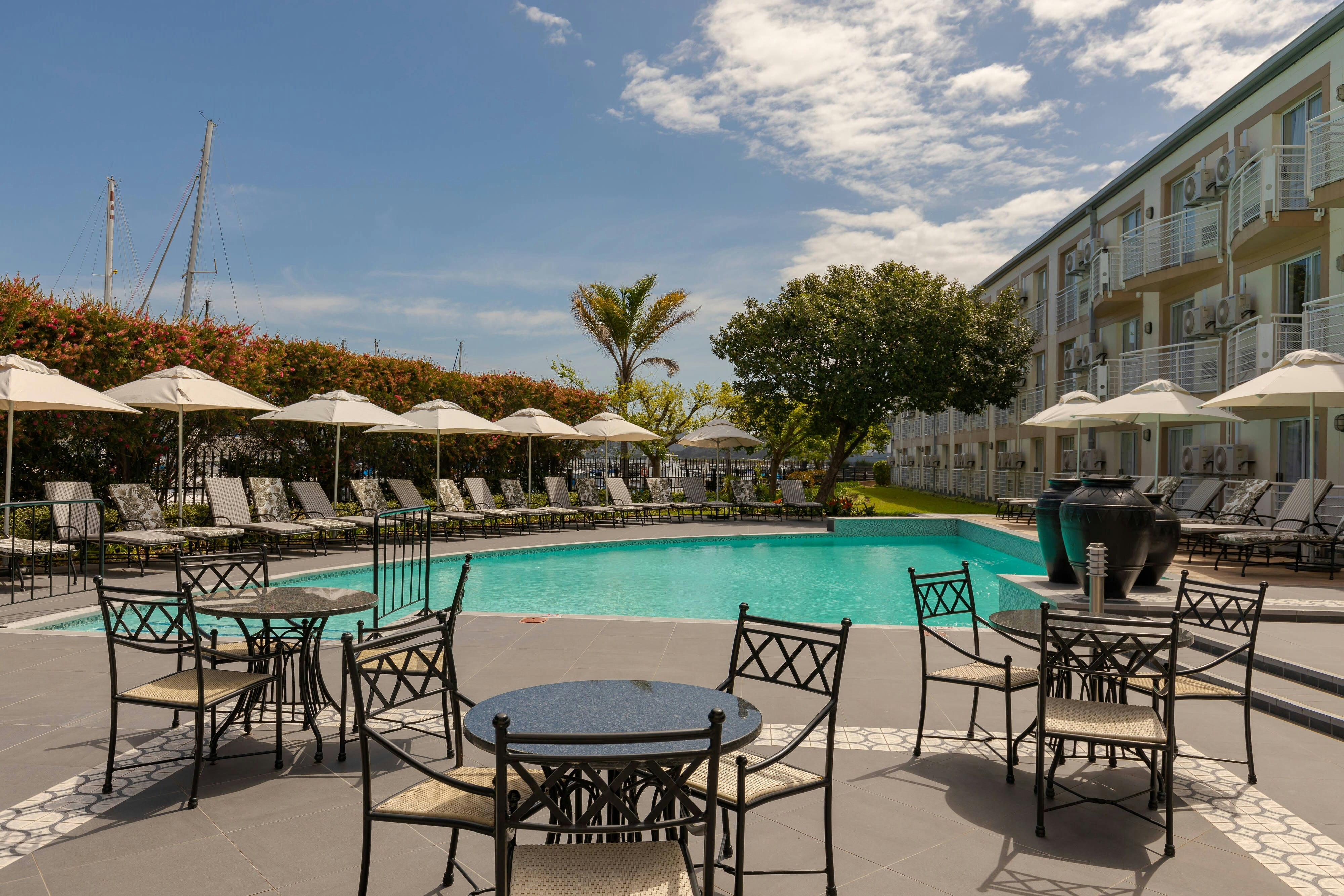 Protea Hotel Knysna Quays 8/13