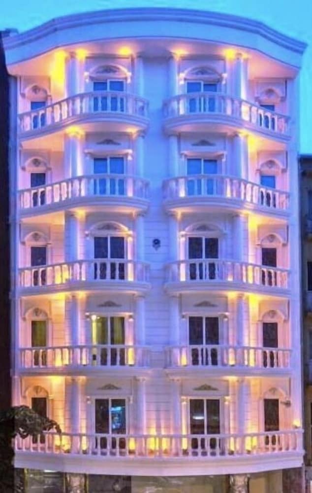 Darkmen Hotel 2 2/59
