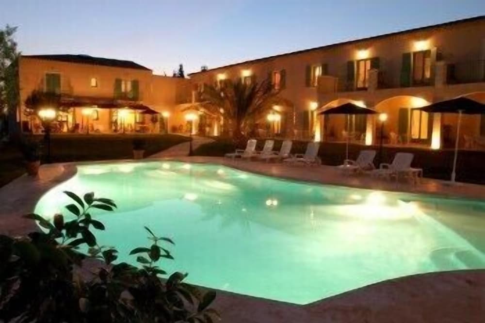 RELAIS DU SILENCE LE CLOS DE PRADINES 2/51