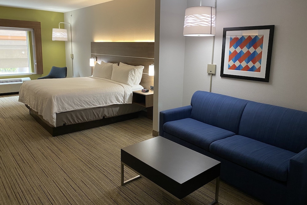 Holiday Inn Express Columbia 25/49