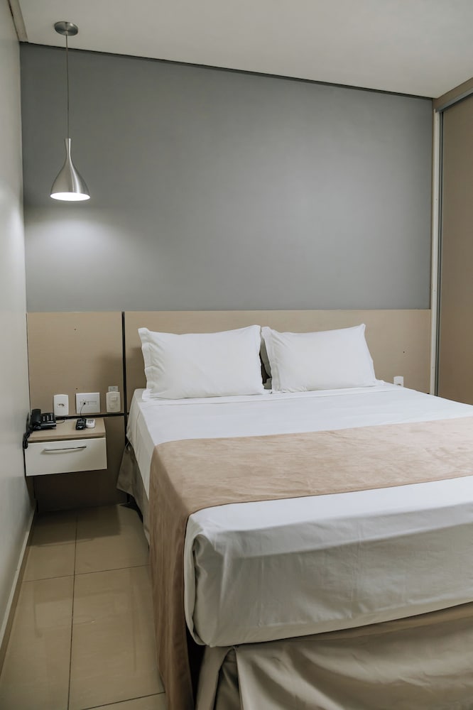 Grande Hotel Suites Ipatinga 14/52