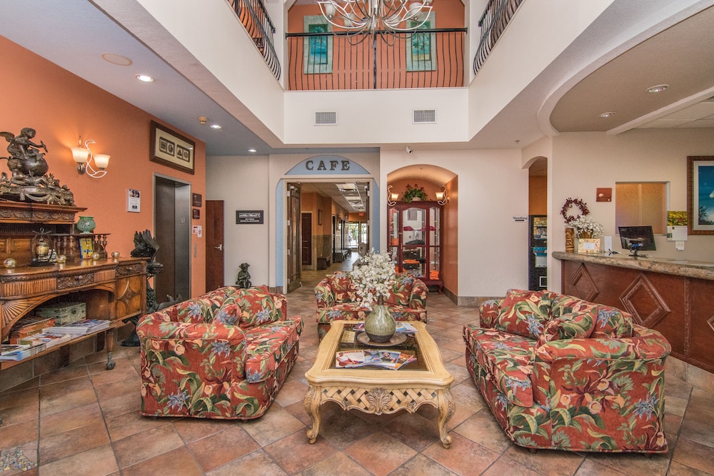 Tahitian Inn Spa 53/64