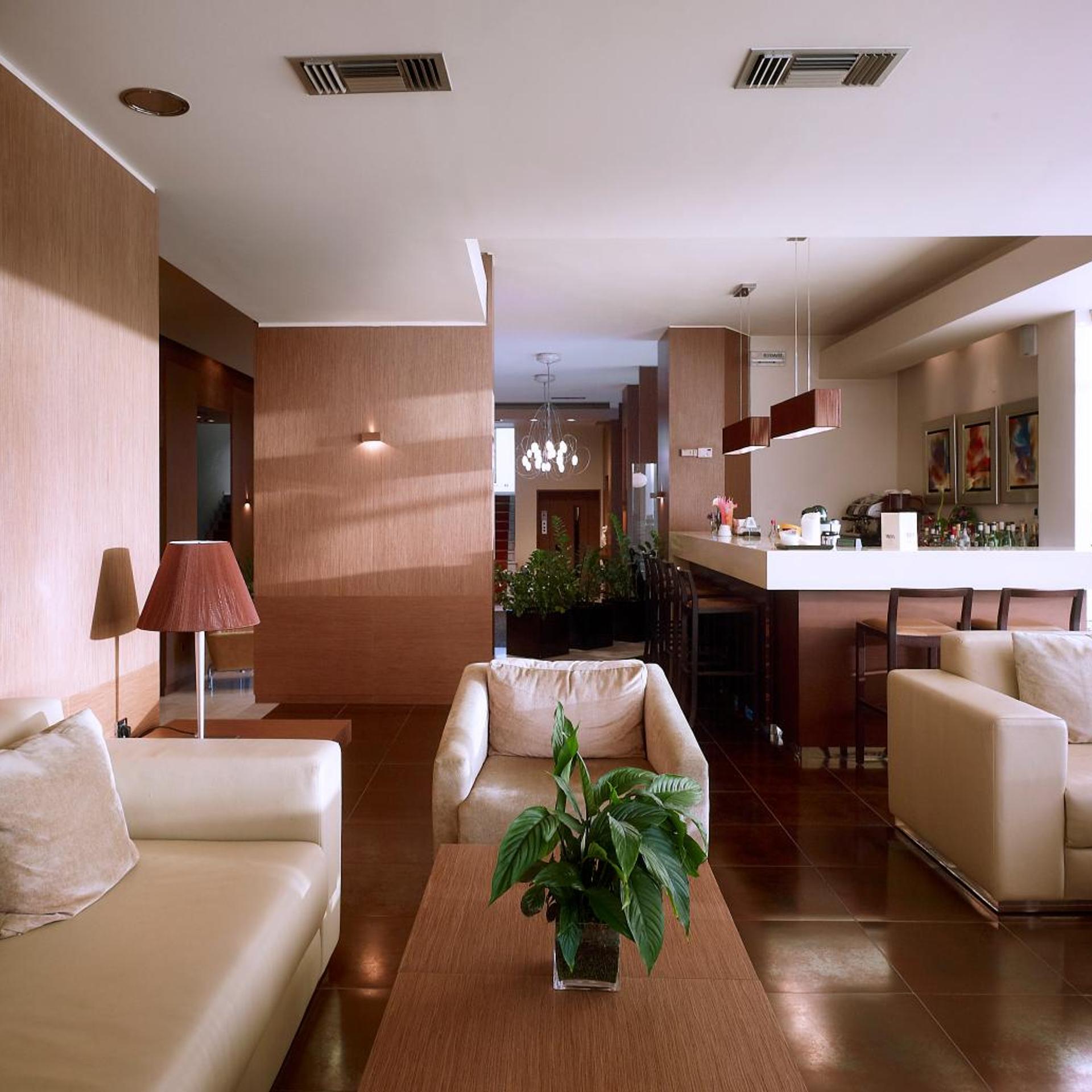 Irida Hotel 37/59