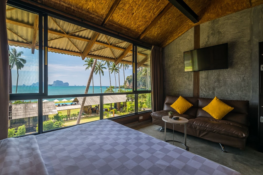 Tinidee Hideaway Tonsai Beach Krabi 30/50