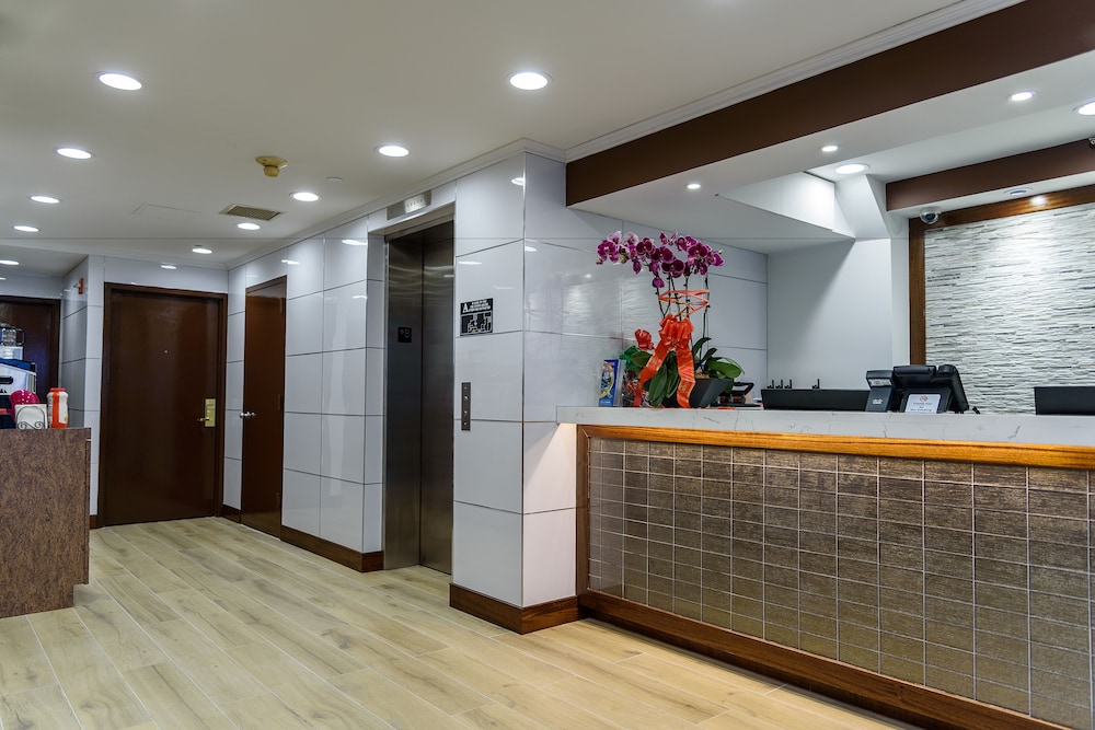 Flushing Central Hotel 14/59