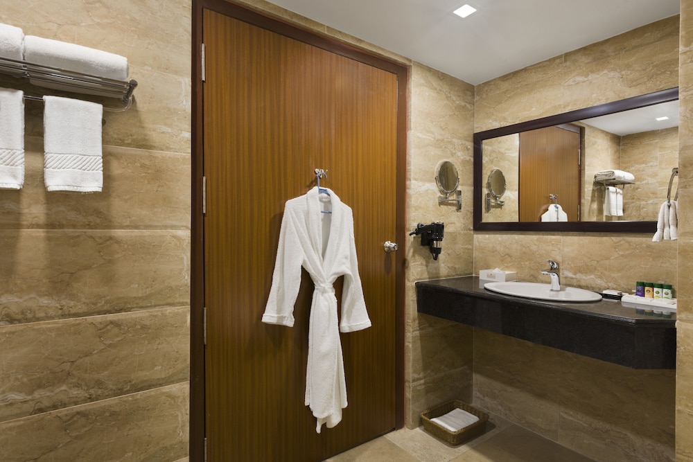 Ramada by Wyndham Jamshedpur 27/52