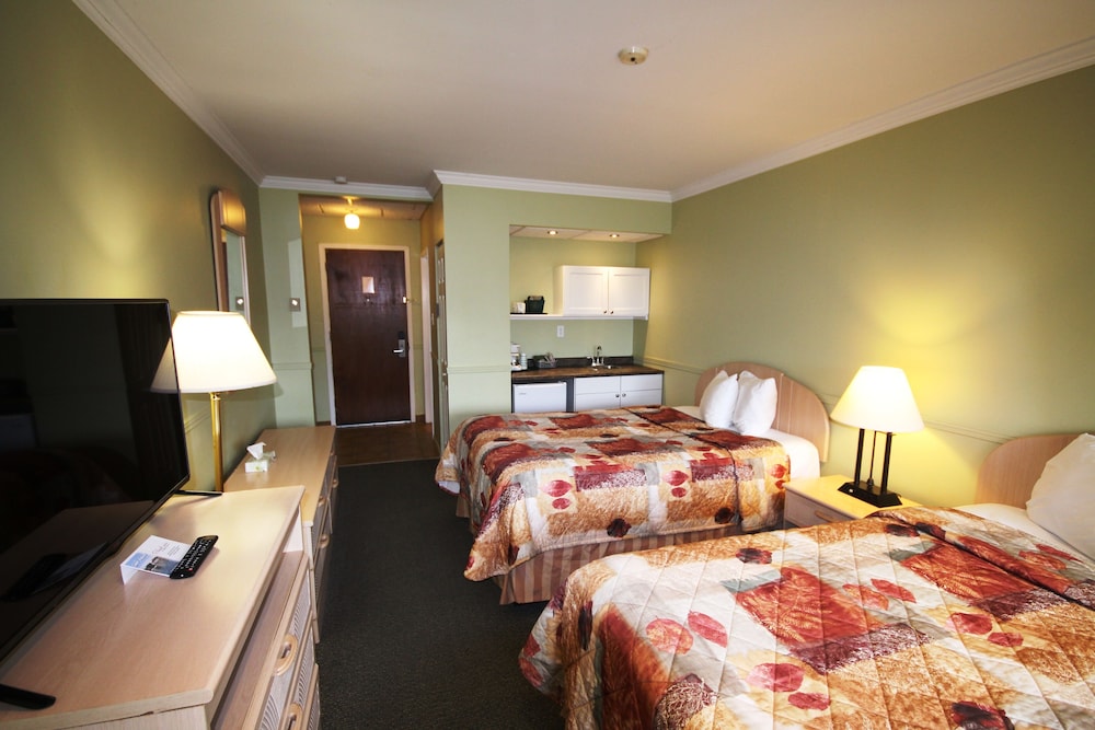 The Glen House Resort Ltd 8/31