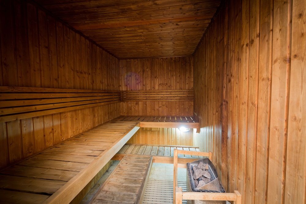swimming pool spa