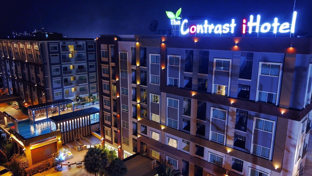 The Contrast I Hotel 1/50