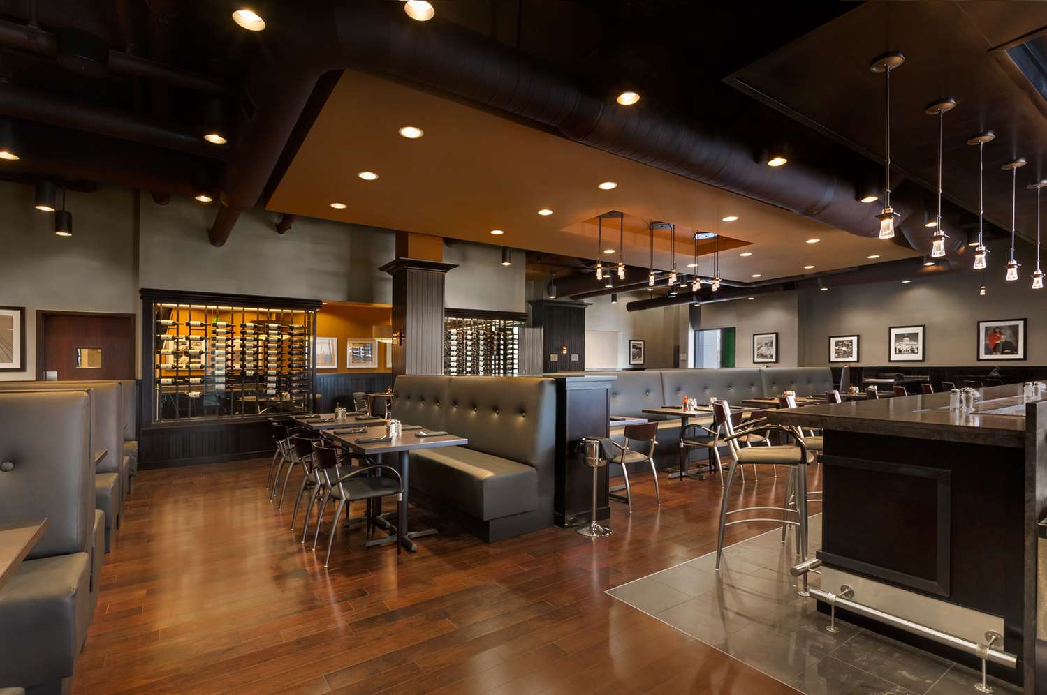 restaurant cafeteria