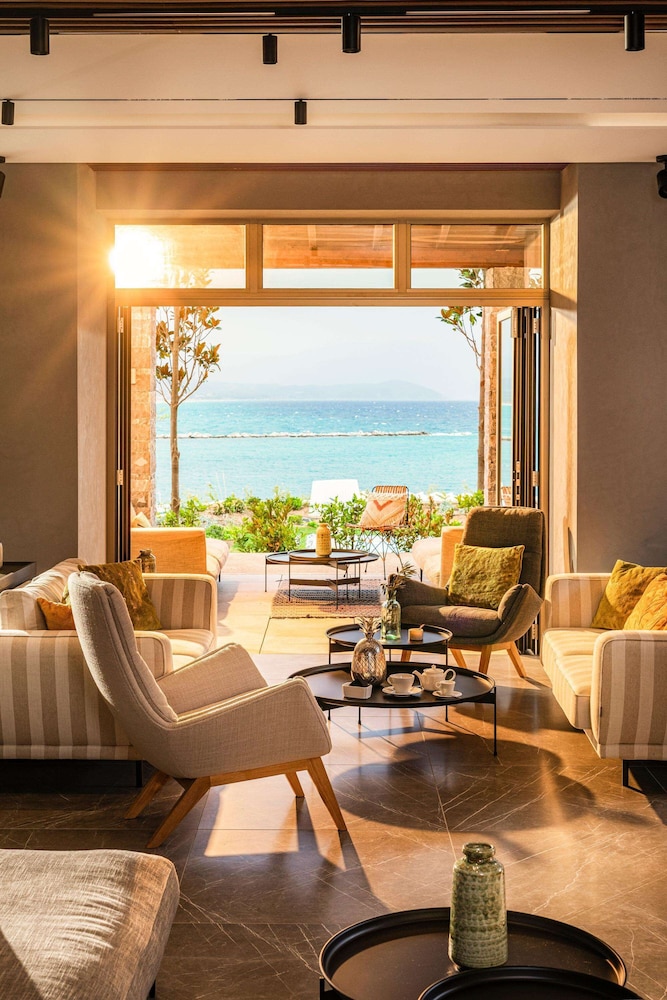 Mount Athos Resort 24/49