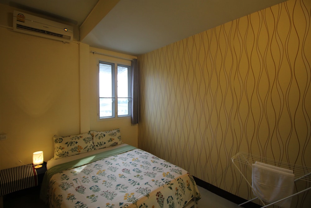 Baan Nampetch Hostel 26/50