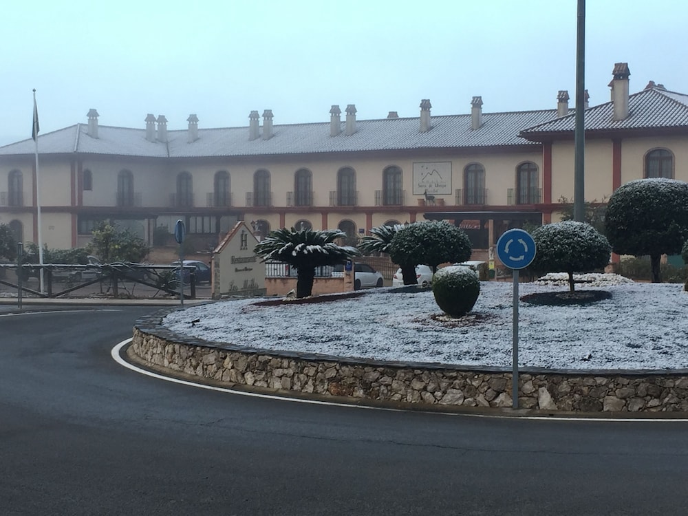 Hotel Sierra de Ubrique 35/45