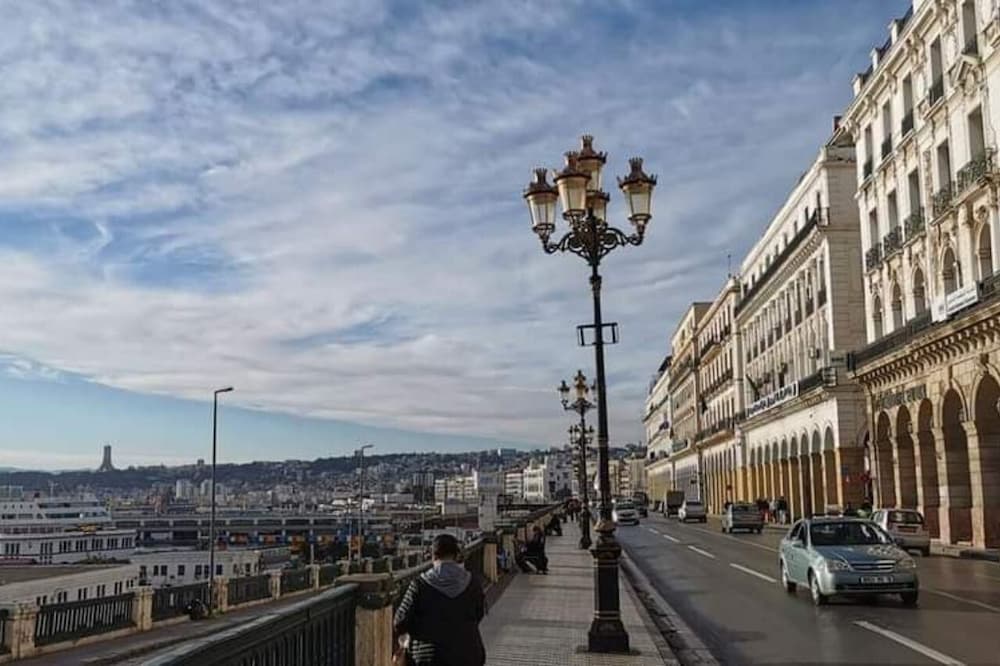Hotel de la Poste 30/31