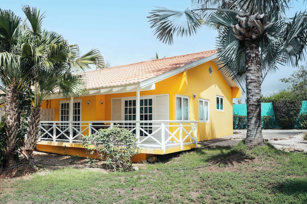 Bon Bini Resort 7/60