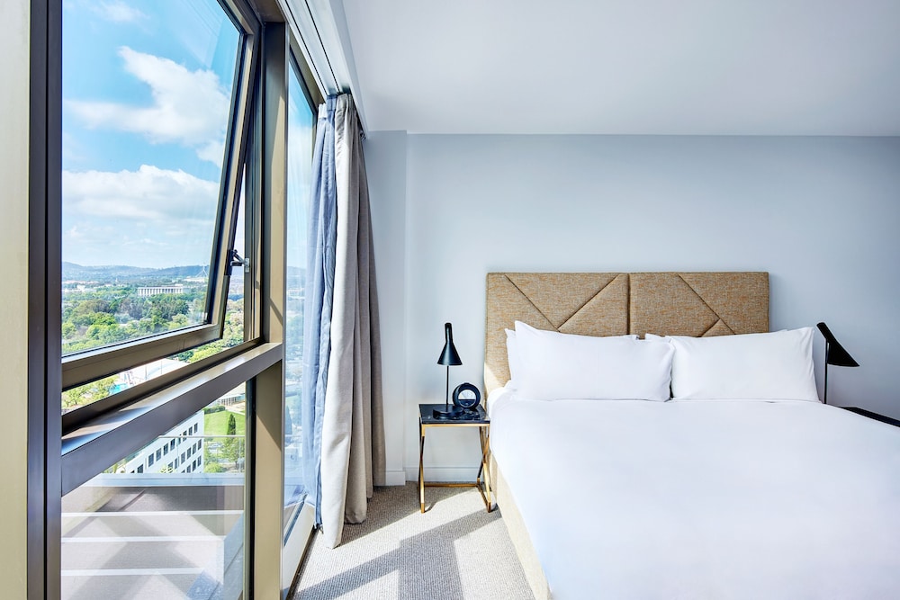 3 Bedrooms, Capital, Penthouse, 3 King Beds
