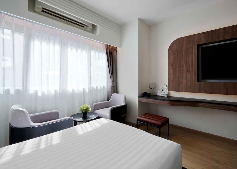 Panmanee Hotel 21/35
