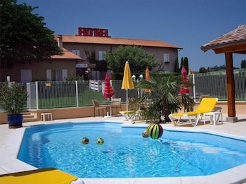 Hotel Des Grands Vins 1/62
