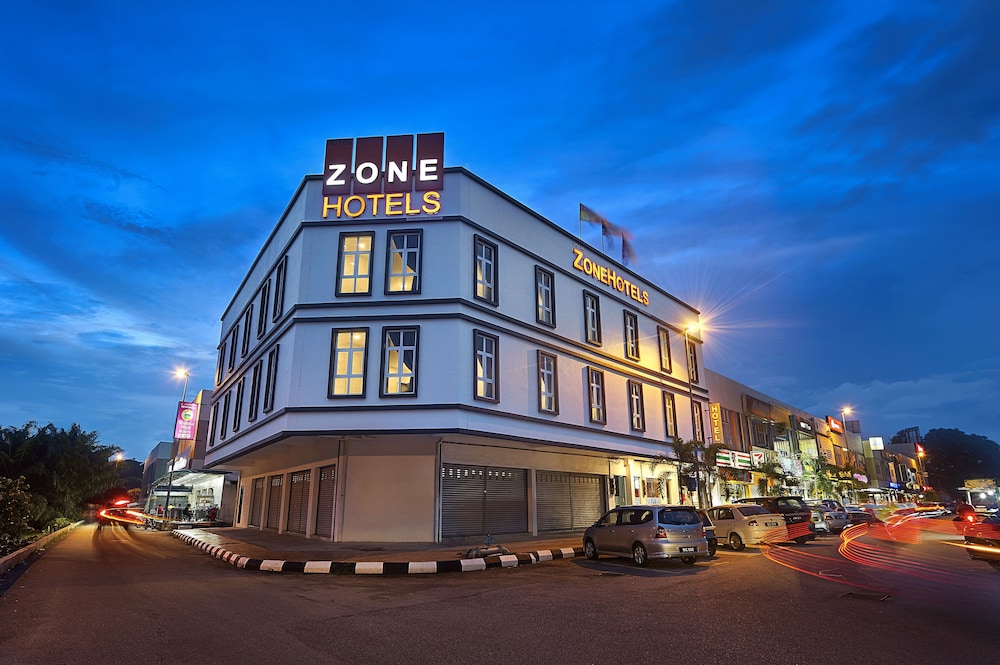 ZONE Hotels, Telok Panglima Garang 1/22