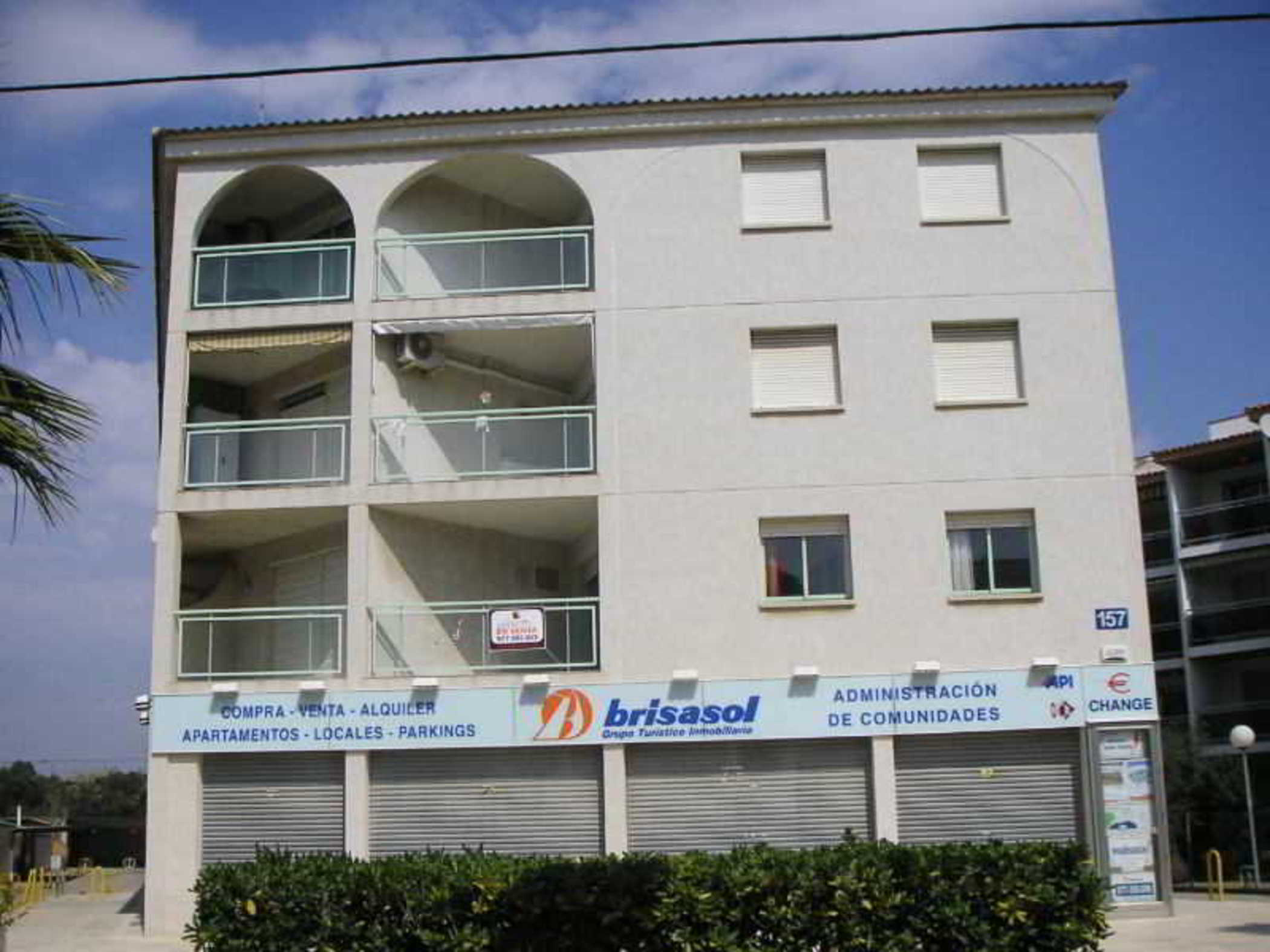 Port Gavina Apartments 1/16