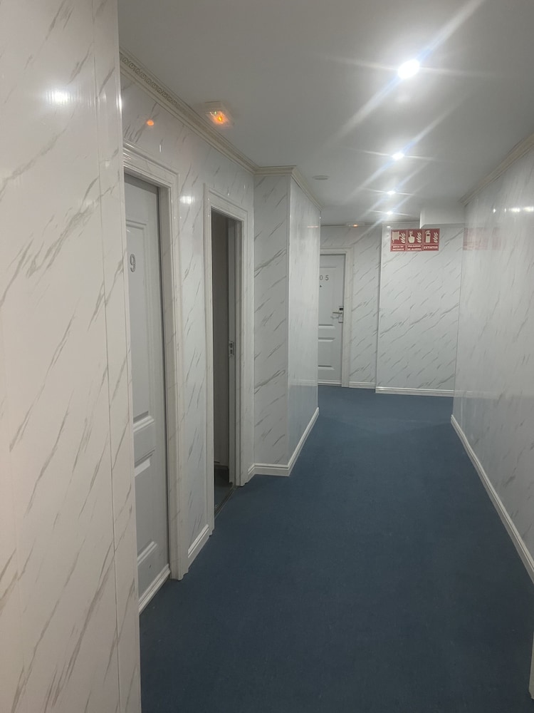 Hotel Aviacion 5/53