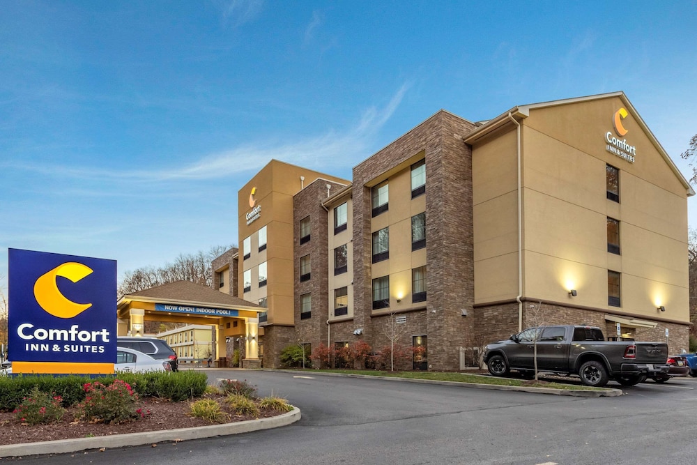 Comfort Inn & Suites Pittsburgh South 5/37