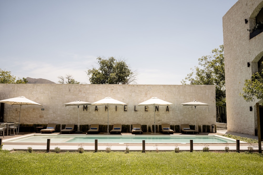 Hotel Mision Marielena Cuatro Cienegas 50/55