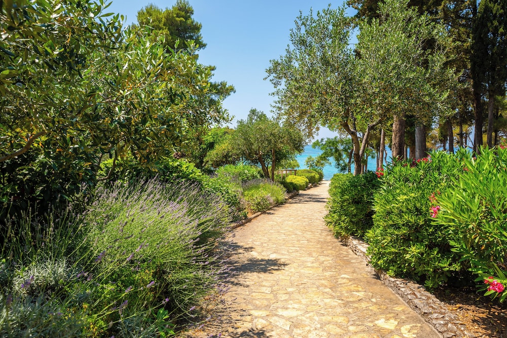 Aminess Vival Velaris Resort 85/90