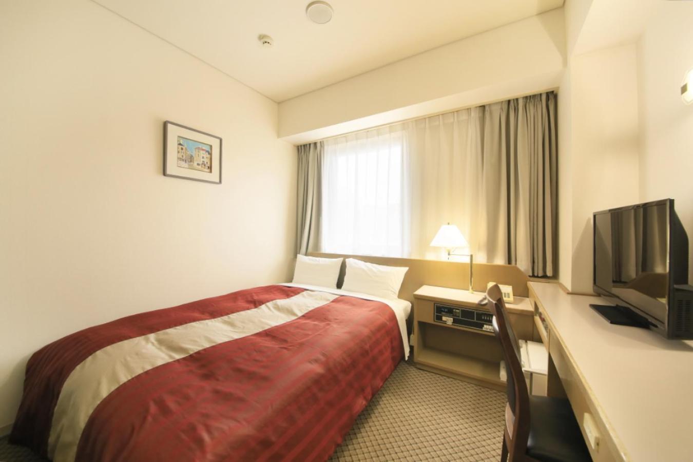 Room, Semi Double Bed