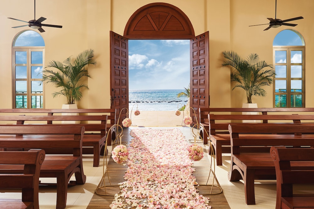 Generations Riviera Maya All Inclusive 36/50