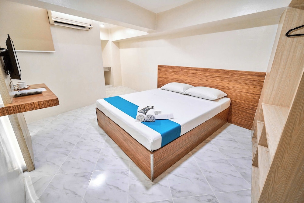 OYO 675 Circuit Hostel 32/50