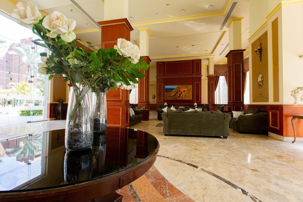AraCan Grand Pyramids Hotel 10/48