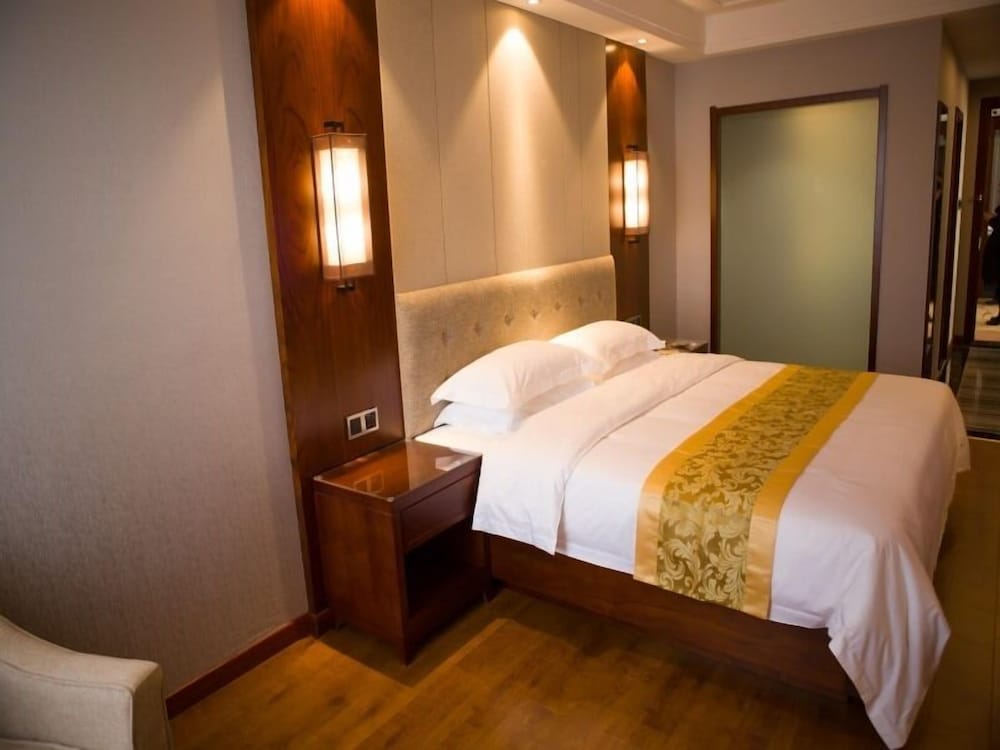 GreenTree Eastern Handan Daming Town Bus Station Hotel 19/33