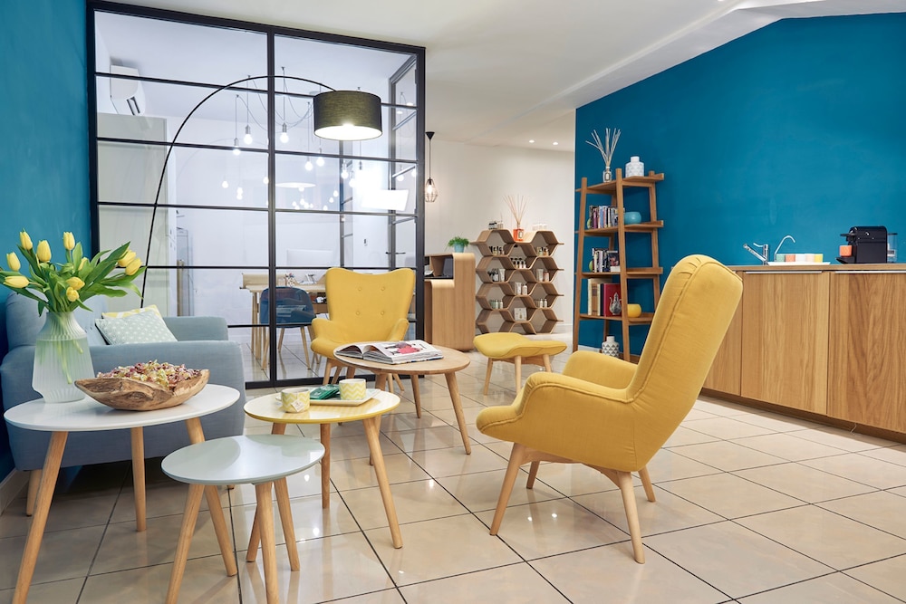 Leopoldo Residence 24/50