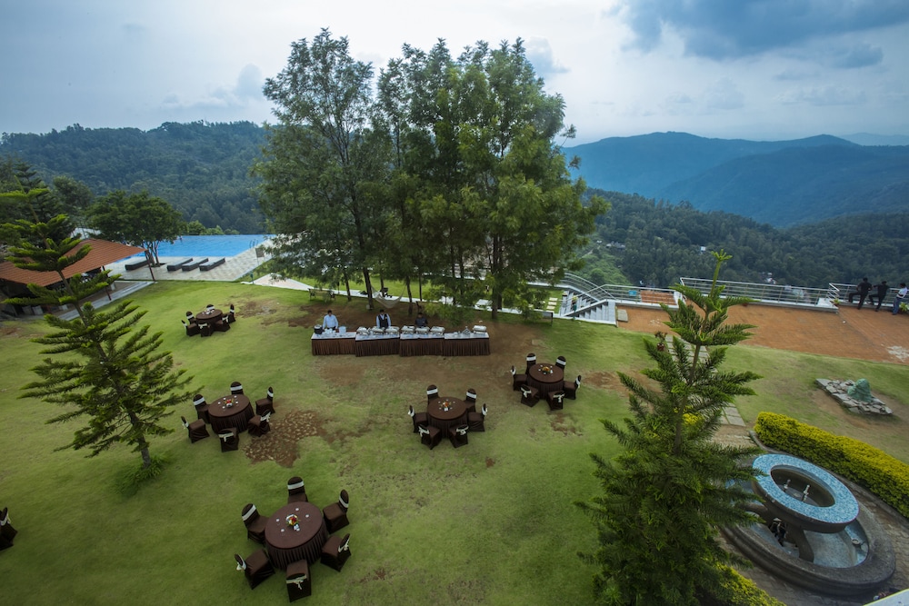 GRAND PALACE HOTEL AND SPA 43/50