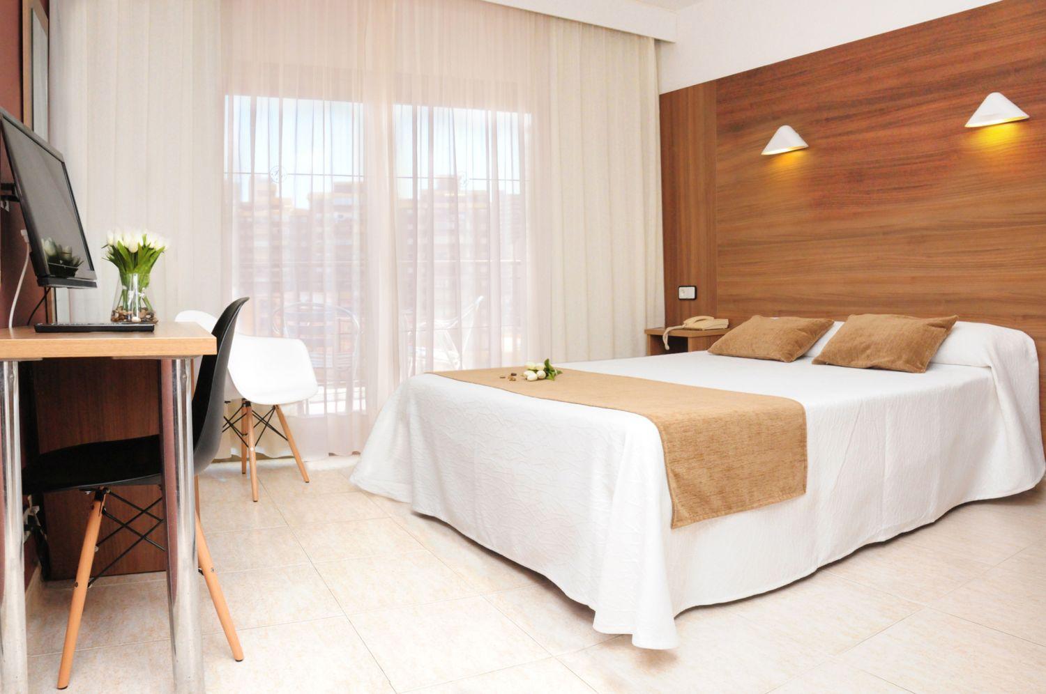 Standard, Double Bed, Balcony or Terrace