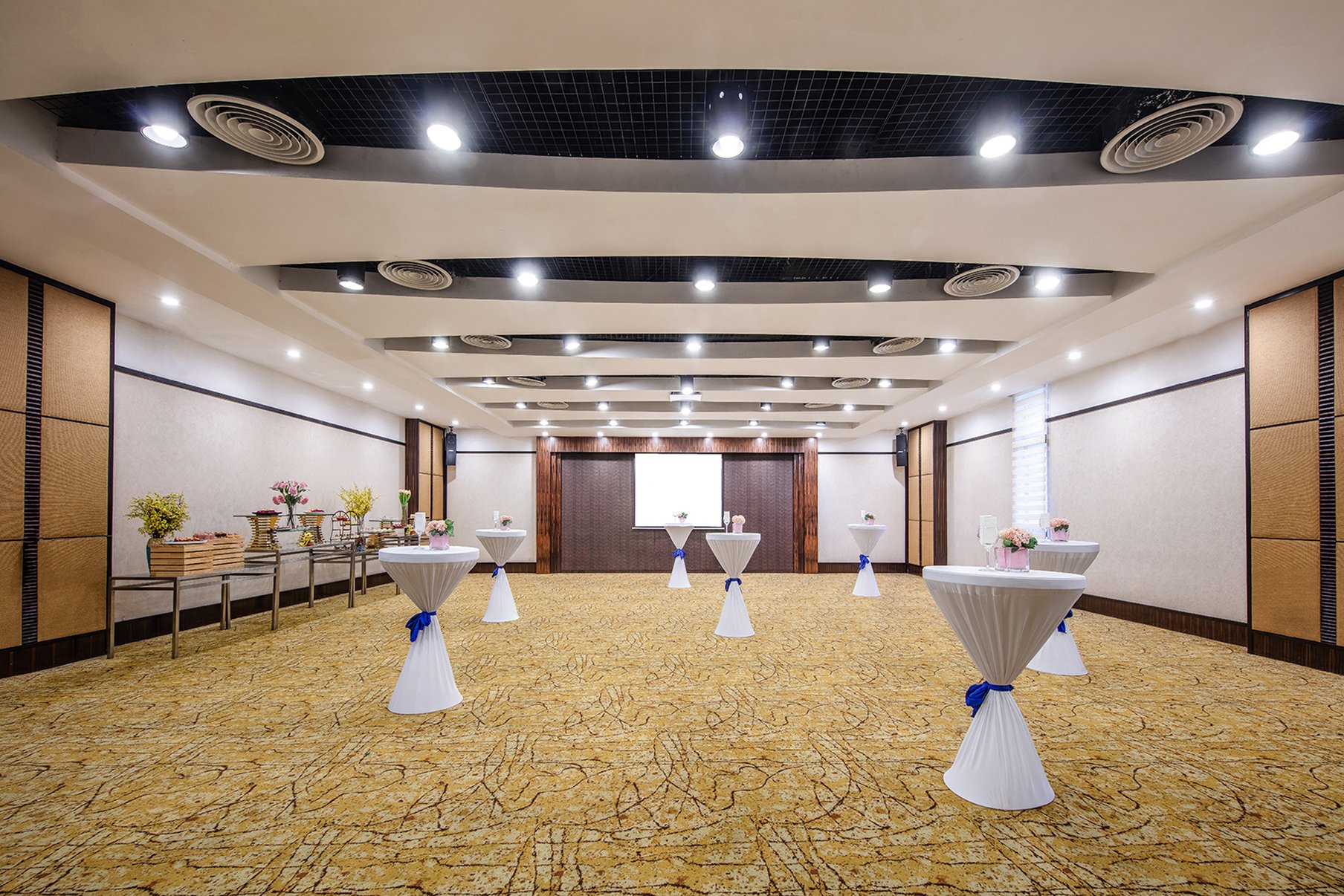 Crowne Plaza Foshan 12/76