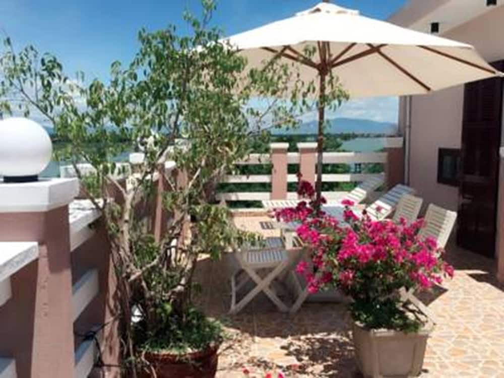 Hoi An Riverlife Homestay 48/64