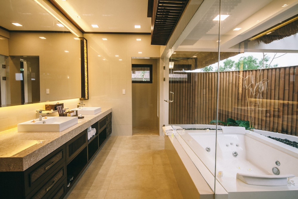 Eskaya Beach Resort And Spa 70/73