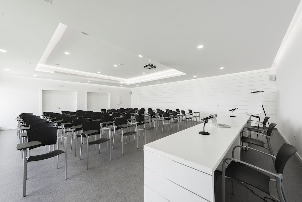 Hotel Garbi Ibiza & Spa 29/39