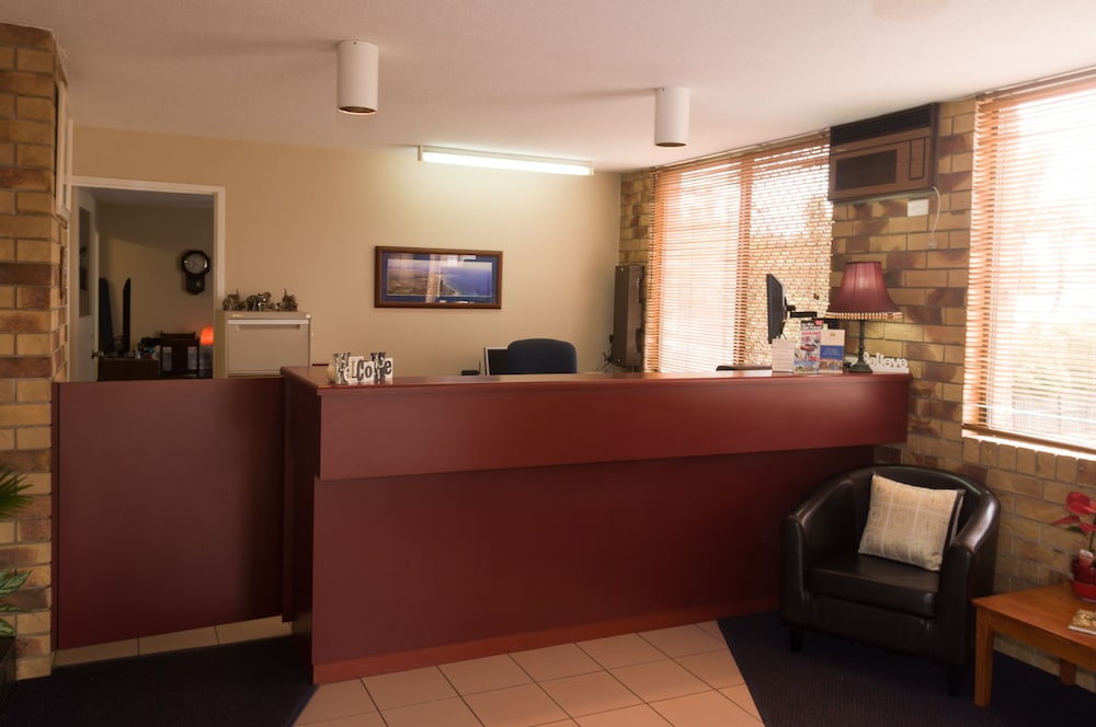 Lancaster Court Motel 15/43