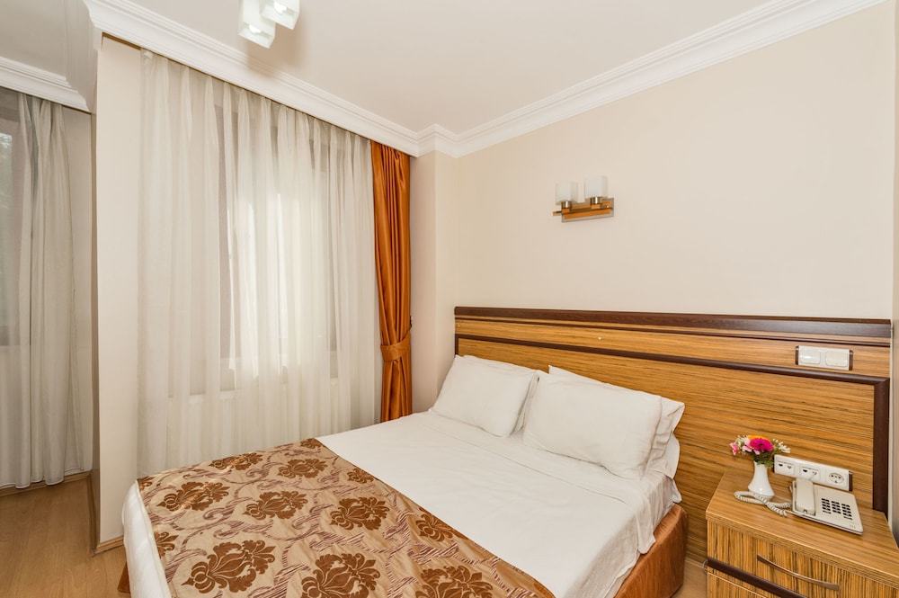 May Hotel Istanbul 12/44
