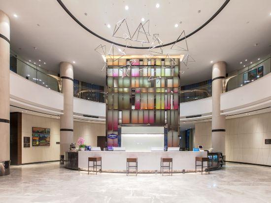 Hampton by Hilton Wuhan Tianhe Airport East 11/22