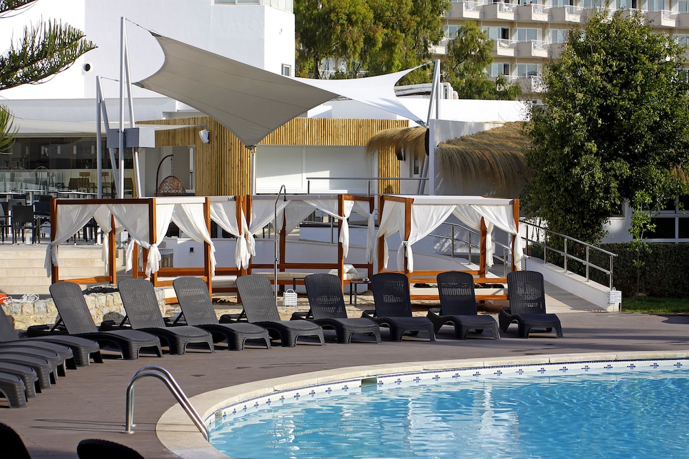 BG Hotel Pamplona in PALMA DE MALLORCA