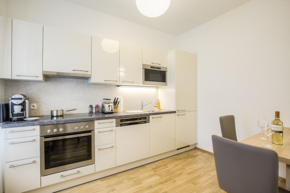 Vienna Grand Apartments City 38/50