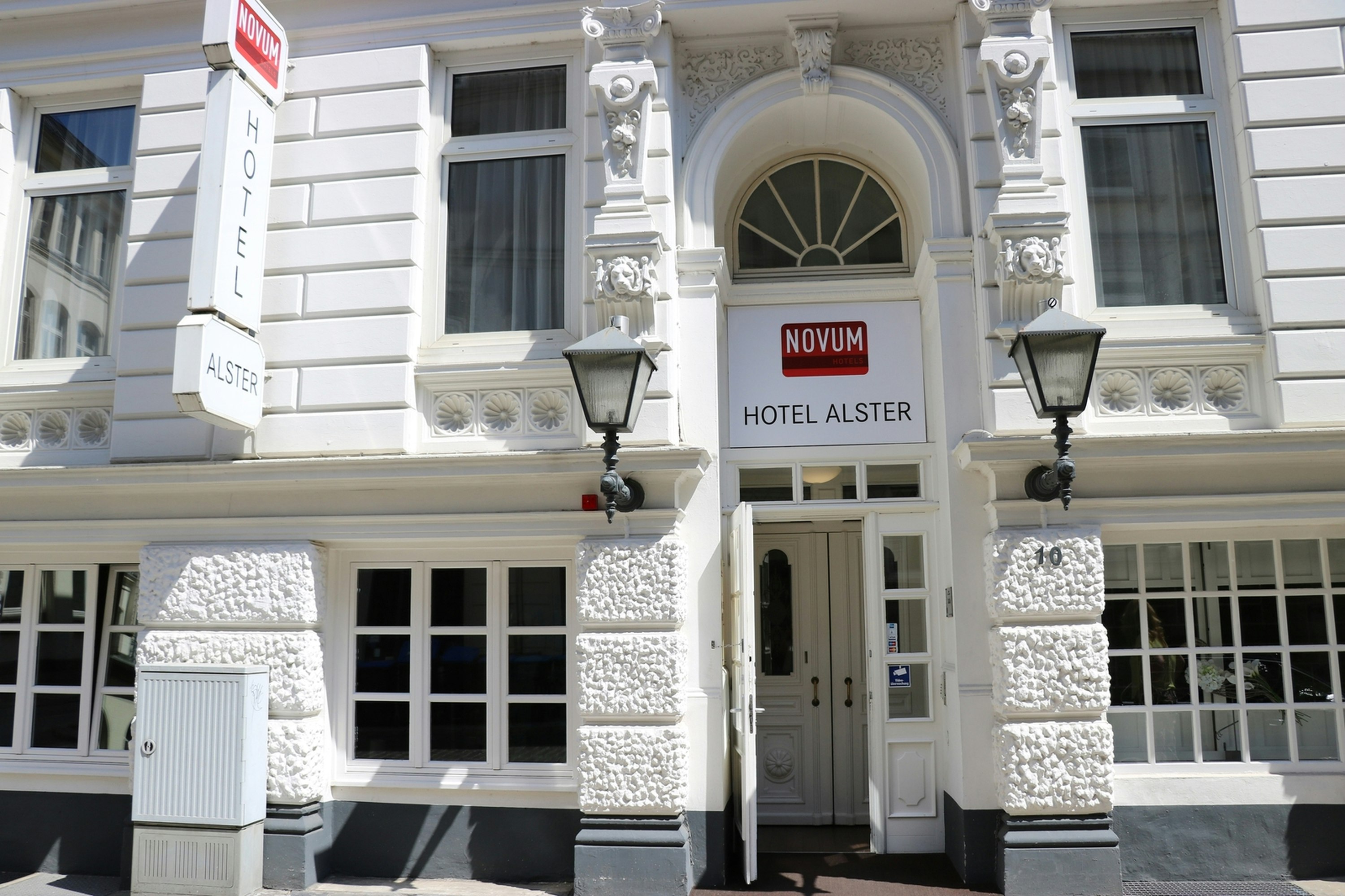 埃尔斯特诺沃姆酒店(Hotel Alster) 图片1