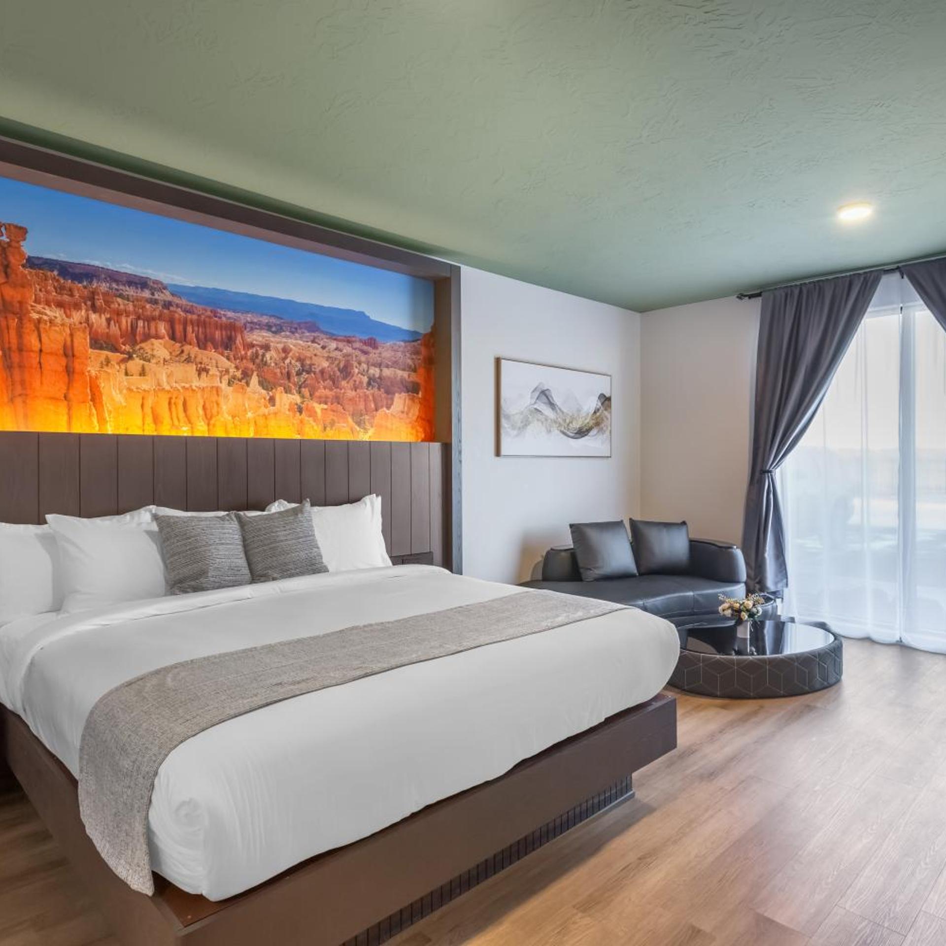 غرفة كبيرة بسرير كينج، The Valor, Ascend Hotel Collection 2/4
